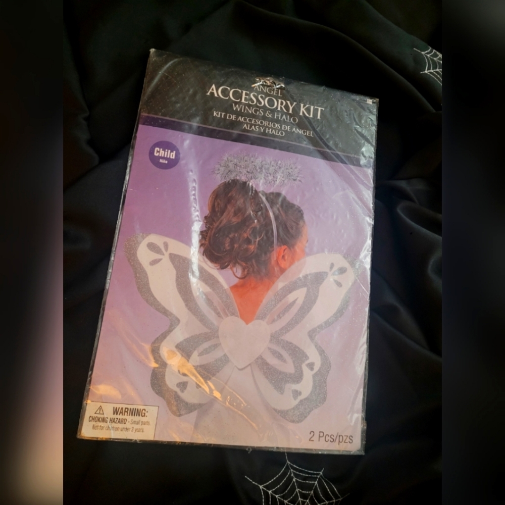 Angel Wings and Halo Costume Accessory Kit
